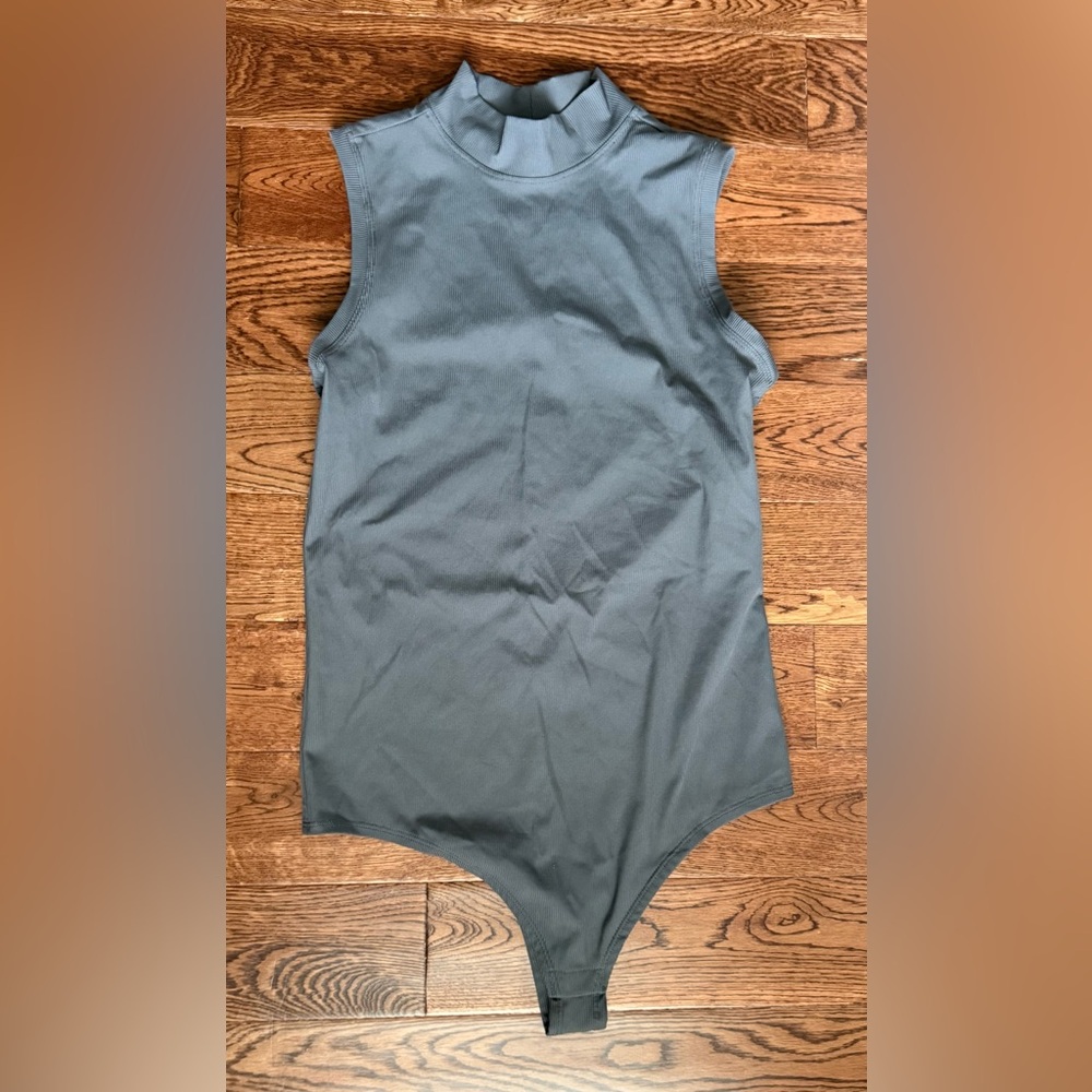 SPANX Suit Yourself Ribbed Bodysuit - L